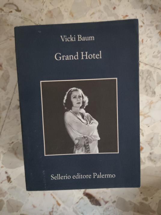 Grand Hotel - Vicki Baum - copertina