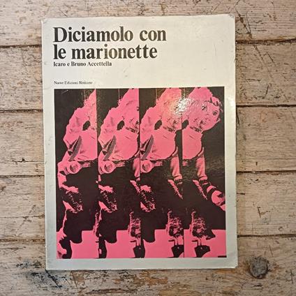 Diciamolo con le marionette - copertina