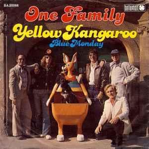 Yellow Kangaroo - Vinile 7'' di One Family