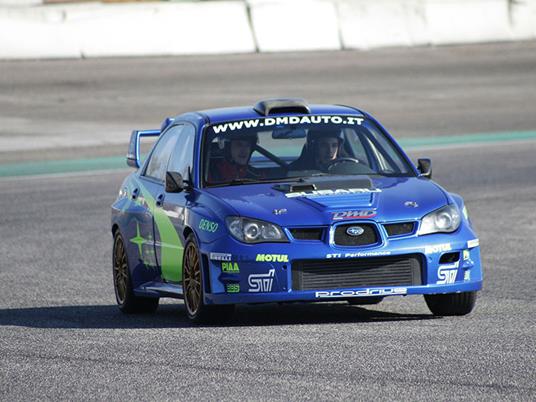 SMARTBOX - 1 giro sul Circuito Varano de' Melegari in Supercar e video - Cofanetto regalo - 7