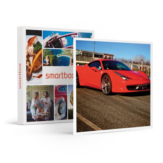 SMARTBOX - Ferrari 458: 5 giri adrenalici presso il Circuito di Castelletto  di Branduzzo - Cofanetto regalo - Smartbox - Idee regalo | IBS