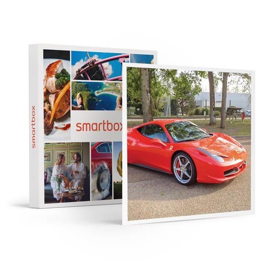 SMARTBOX - Supercar su pista: 3 emozionanti giri in 7 circuiti a scelta con video - Cofanetto regalo - 2