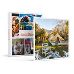 SMARTBOX - Glamping nel verde della Toscana: 1 insolita notte in Bell Tent nei pressi di Pisa - Cofanetto regalo