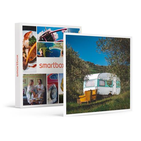 SMARTBOX - Insieme nel cuore della Sardegna: 1 insolita notte in roulotte vintage con picnic e aperitivo - Cofanetto regalo