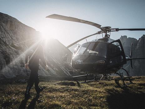 SMARTBOX - In volo sulle Dolomiti: tour panoramico in elicottero per 3 persone - Cofanetto regalo - 4