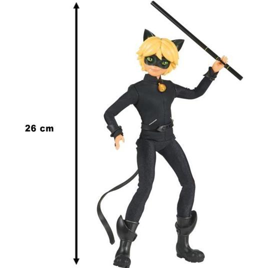 BANDAI Miraculous Ladybug Fashion Doll 26 cm: Cat Noir - 2