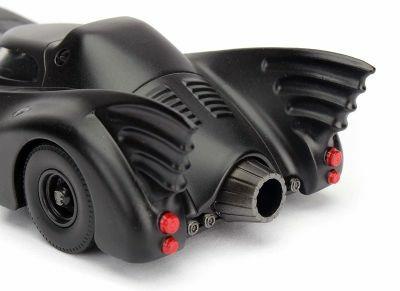 Jada Toys BTM Batmobile 1:24 - 10