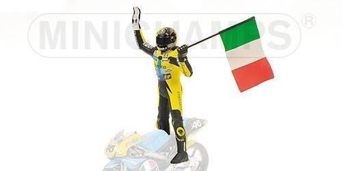 Minichamps PM312960146 FIGURA V.ROSSI 1996 C/BANDIERA 1:12 Modellino - 2