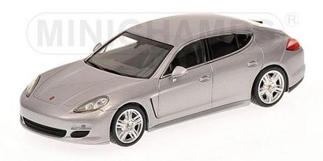 Porsche Panamera S Hybrid 2011 Silver Metallic 1:43 Model Rip400068250 - 2