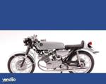 Ebbro EB10029 HONDA CR93 SILVER STREET 1:10 Modellino