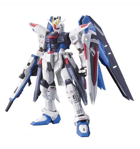 Gundam. Real Grade Gundam Freedom 1:144