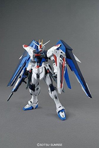 Model Kit Mg Gundam Freedom Ver 2. 0 1/100 - 3