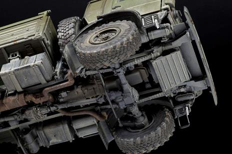 Kamaz Truck 3-Axle Scala 1/35 (ZS3697) - 6