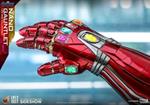 Marvel Avengers Endgame Nano Gauntlet Life-Size Replica