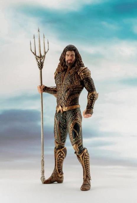 Dc Comics: Justice League Movie. Aquaman Artfx+ Pvc Statue - 2