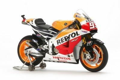 Tamiya Repsol Honda Rc213V'14 Kit di Montaggio Motocicletta 1:12 - 3