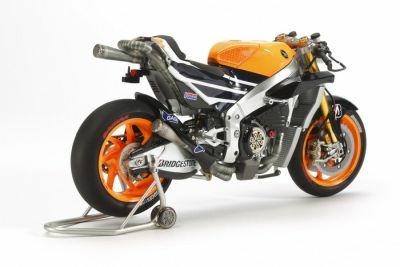 Tamiya Repsol Honda Rc213V'14 Kit di Montaggio Motocicletta 1:12 - 4