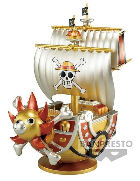 One Piece Mega World Collectable Thousand Sunny Gold Color Figura 19cm Banpresto