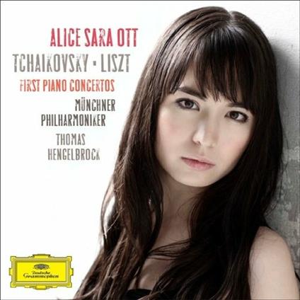 Tchaikovsky & Liszt: Piano Concerto No.1 (W/Bonus Track(Plan)) - CD Audio di Franz Liszt,Pyotr Ilyich Tchaikovsky,Alice Sara Ott