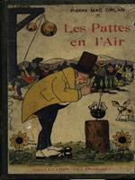 Les pattes en l'air