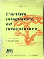 L' artista intagliatore ed intarsiatore