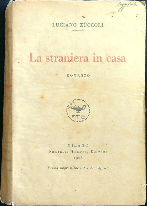 La straniera in casa - Luciano Zuccoli - copertina