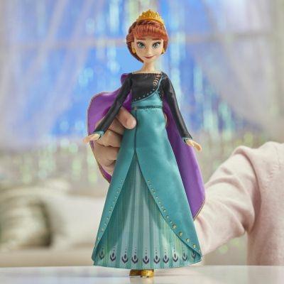 Frozen 2. Anna, bambola cantante (Musical Adventure. Canta la canzone "Some  Things Never Change" dal film Disney Frozen 2) - Hasbro - Bambole Fashion -  Giocattoli | IBS