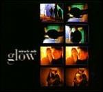 Glow - CD Audio di Miracle Mile