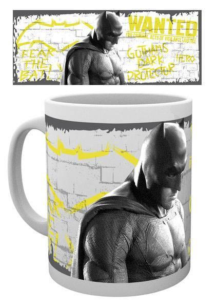 Tazza Batman v Superman. Wanted - GB Eye - Idee regalo