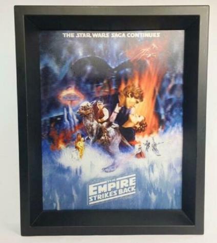 Poster Lenticolare 3D Star Wars Empire Strikes Back 10X8 3D. Framed