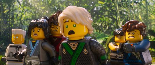 Lego Ninjago. Il film (Blu-ray) di Charlie Bean,Paul Fisher,Bob Logan - Blu-ray - 7