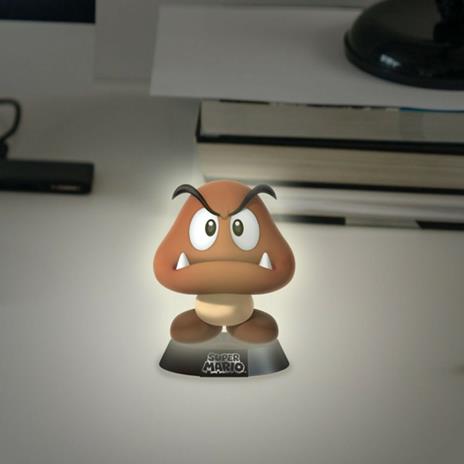 Lampada Nintendo. Goomba 3D