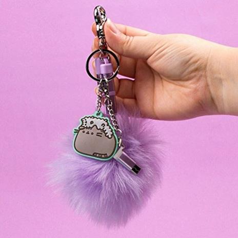 Cavi di carica con portachiavi Pusheen con pon pon