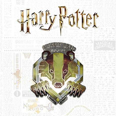 Harry Potter Spilla Badge Tassorosso Edizione Limitata Fanattik - 3