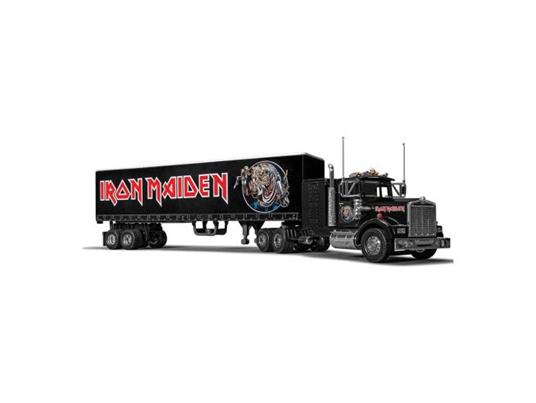 Heavy Metal Trucks Diecast Model 1/50 Iron Maiden Corgi