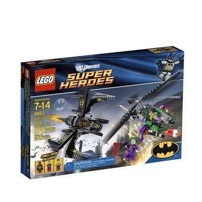 LEGO Super Heroes (6863). Bat-aereo sopra Gotham City