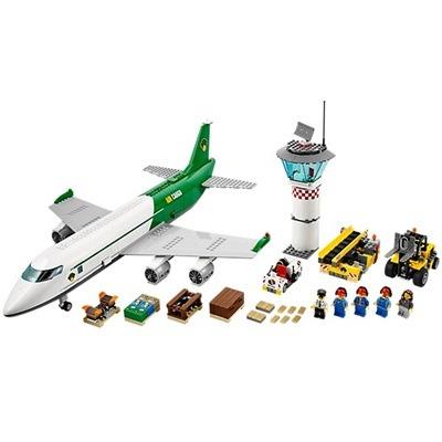 LEGO City (60022). Terminal merci - 3
