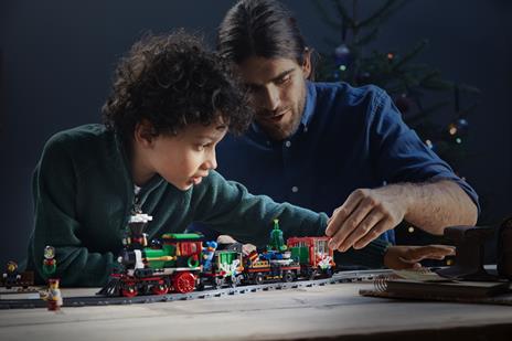 LEGO Creator Expert (10254). Treno di Natale - 11