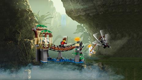 LEGO Ninjago (70608). Cascate del Maestro - 10