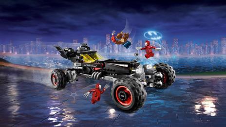 LEGO Batman Movie (70905). Batmobile - 8