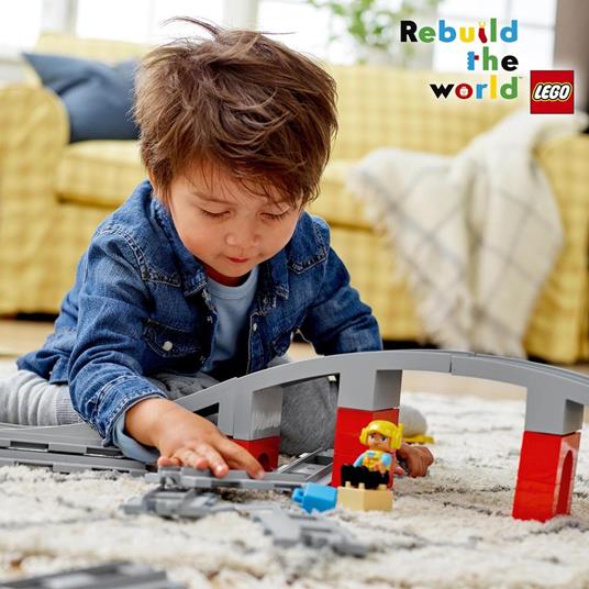 LEGO DUPLO 10872 Ponte e Binari Ferroviari, Set da Collezione con  Mattoncino Sonoro, Giochi per Bambini in Età Prescolare - LEGO - Duplo -  Edifici e architettura - Giocattoli | IBS