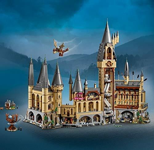 Harry Potter Castello e parco di Hogwarts 76419 di Lego