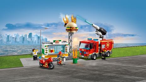 LEGO City Fire (60214). Fiamme al Burger Bar - 6