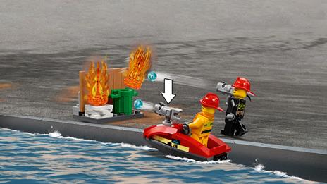 LEGO City Fire (60215). Caserma dei Pompieri - 13