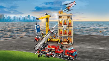 LEGO City Fire (60216). Missione antincendio in città - 8