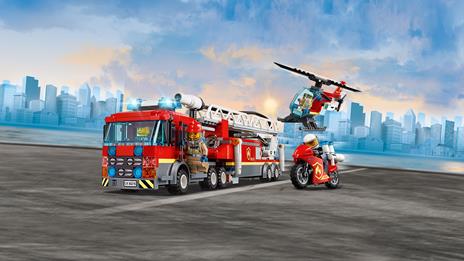 LEGO City Fire (60216). Missione antincendio in città - 10