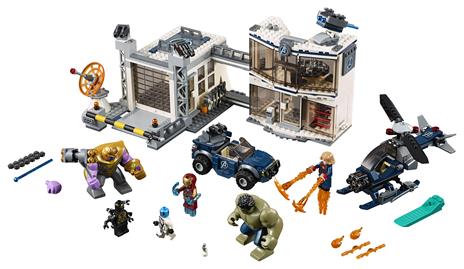 LEGO Super Heroes (76131). Avengers Compound Battle - 11