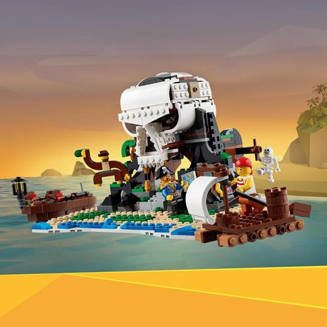 LEGO Creator 31109 Galeone dei Pirati, Set 3 in 1 con Nave Giocattolo, Locanda e Isola del Teschio, Minifigure e Squalo - 10