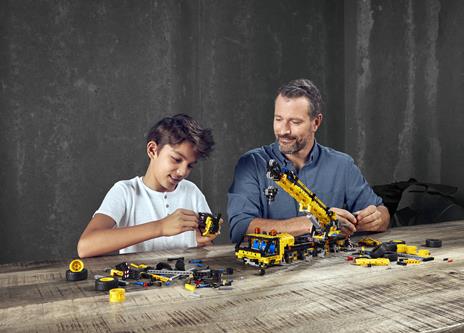 LEGO Technic (42108). Gru mobile - 8