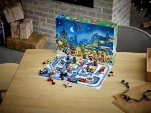 LEGO City Town (60268). LEGO City Calendario dell'avvento - 9